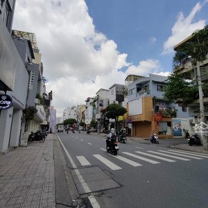 căn biệt thự song lập 3 tầng siêu vip đất 351m2 tầm view siêu đẹp, bãi cát sau nhà. giá chỉ 42 tỷ.