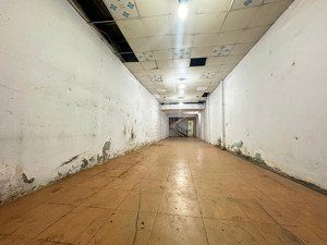 chính chủ cho thuê mặt tiền kinh doanh hương lộ 80