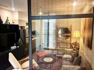 bán căn hộ studio 38m2 tại vinhomes symphony, tầng cao view công viên lớn, giá thỏa thuận