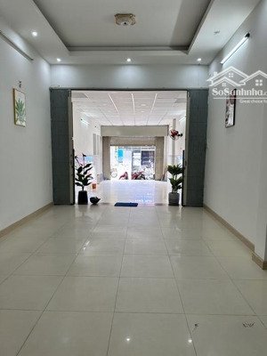 mặt tiền kinh doanh 4 tầng nguyễn văn quá gần 100m2 đang cho thuê 25tr/tháng