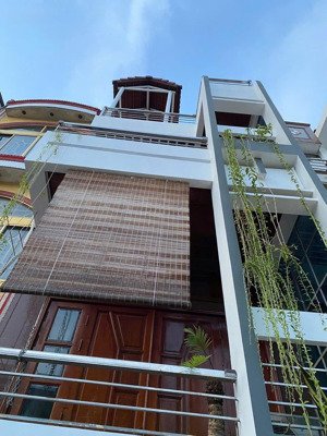 bán gấp nhà mặt tiền bà hạt | 5 tầng | giá tốt hiếm