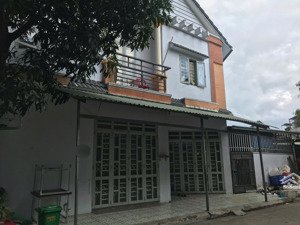 nhà dĩ an hẻm 10m đường nguyễn t minh khai, 300m tới lê hồng phong, 65m, ngang 8m, 2t, 3pn, 3.5 tỷ