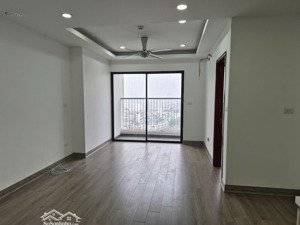 chính chủ bán căn hộ dt 63.3m2, nội thất mới, tòa c vina2, khu đt kim văn kim lũ, hn
