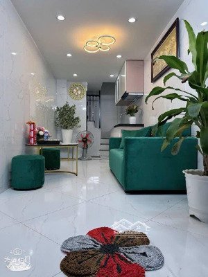 nhà mới 5 tầng 15m quận hbt 3 phòng ngủ ngõ nông thông full nội thất ở ngay sổ đỏ chính chủ giá tốt