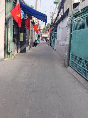 nhà 1 trệt 1 lầu 75m2 huỳnh tấn phát nhà bè 4pn giá 5,5 tỷ