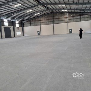 cho thuê kho xưởng, kv: 7.600m2, xd: 3.700m2, vp: 887m2, ngoài kcn đức hòa, long an