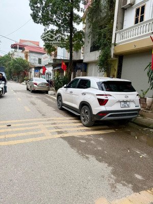 siêu phẩm giá rẻ - ngay quận ủy bắc từ liêm nhà 32m2 4 tầng giá 5,7 tỷ nhà lô góc - ô tô