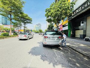 mp cầu giấy trần kim xuyến dt 93 m x 5 tầng x mt 5 .4 m x chỉ 64.5 tỷ