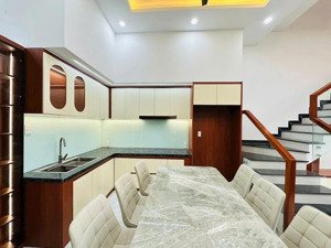 bán nhà riêng 3 tấm + sân thượng + sổ hồng hoàn công & hỗ trợ vay ngân hàng