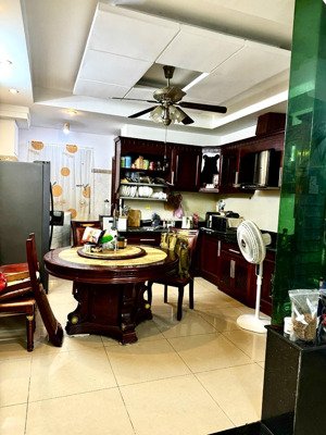 giảm sâu, gấp bán, hẻm 6m xe hơi thông sư vạn hạnh, 4 tầng, 72m2, ở/spa/vpcty, 19.54 tỷ