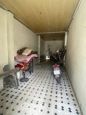 bán nhà cấp 4 mặt tiền đường nghiêm toản quận tân phú