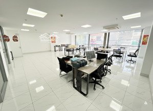 cho thuê văn phòng khu sân bay đường tiền giang phường tân sơn hoà -dt 100m2 giá 26 triệu/tháng