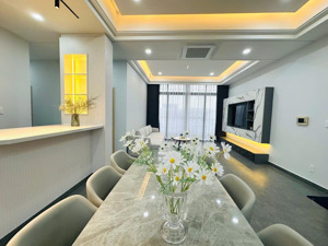 cho thuê scenic valley, pmh, q7 nhà mới đẹp full nội thất cao cấp giá chỉ:17tr lh em hào 