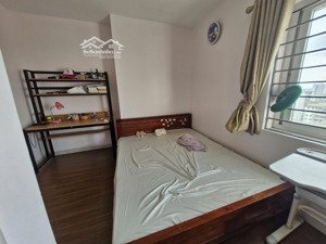 cho thuê cc vật tư vật tư du lich sau bến xe nước ngầm, dt 86m, 3pn, 2wc, đồ cơ bản, 9,5 triệu