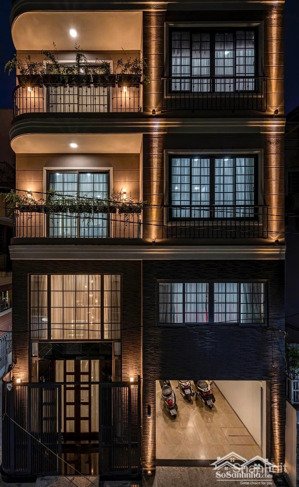 hẻm nội bộ khu 7a thành thái q.10, 4,1x18,5, 6 tầng, giá 19 tỷ