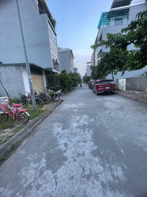 bán đất siêu hot ở nguyễn mậu tài, 230 triệu / m2, 60m2, mặt tiền 4m