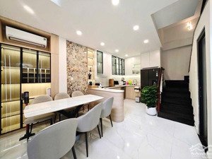 mua nhà kèm nội thất - hẻm 404 ndc - mới đẹp xịn