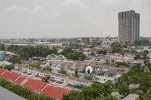 cần cho thuê căn góc khu biệt thự ecoxuan 1 trệt 1 lầu 4 pn. sân vườn bên hông, đậu 2 ô tô