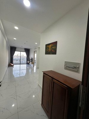 chính chủ cho thuê 2pn2wc 70m2 full nt như hình giá 7tr ngay vincom nhà mới vào ở liền đc