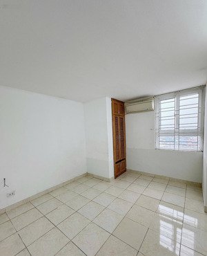 cho thuê ch 76m2, 2pn, 2wc tại tầng 11 tòa nhà 197 trần phú