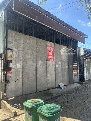 cho thuê nhà c4 tiện ở và kd -mt 1076 nguyễn văn tạo nb- dt 7x40- 3pn - giá 12 triệu