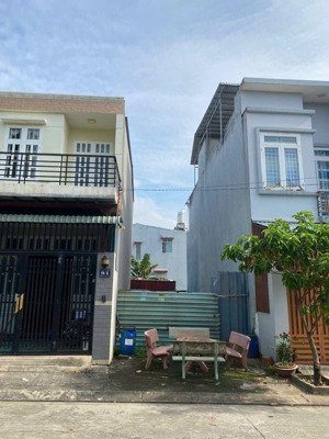 bán rẻ đất tân bình dĩ an đường xe hơi