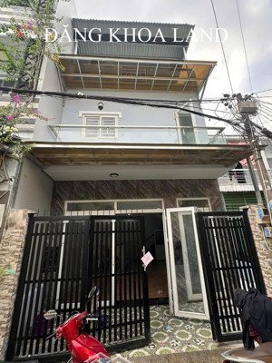 cần bán gấp nhà hẻm oto p linh xuân, thủ đức. giá nhỉnh 5tỷ. ngang 6m