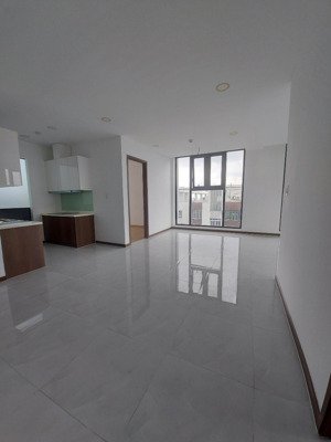 cho thuê căn hộ 3 phòng ngủ căn góc 2 ban công