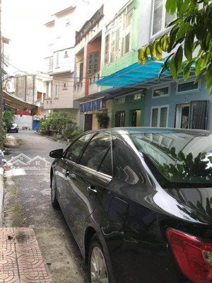 siêu phẩm khu ẩm thực phan xích long - 63m2 - 3 tầng btct, gần trường học các cấp, chợ - nhỉnh 8 tỷ