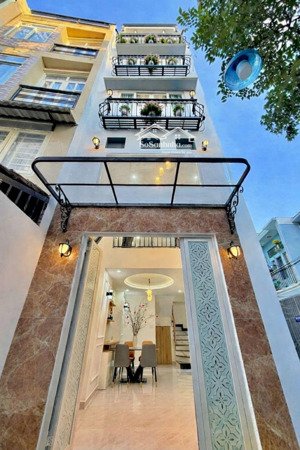 nhà mới ở ngay ôtô đỗ cửa 5 tầng full nội thất 8 tỷ hơn trường sa phú nhuận