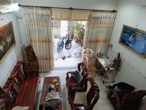 bán nhà riêng tại phạm thế hiển, 4,8 tỷ, 40 m2, 2pn, 1wc, 2 tầng