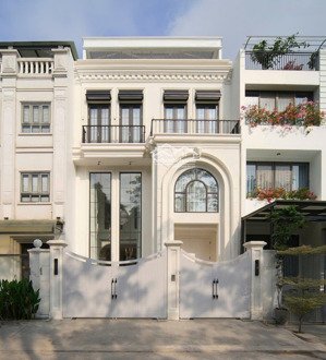 cặp đất vòng xoay c2-07 & c2-08 (còn tl) 371m2 mặt tiền 21m