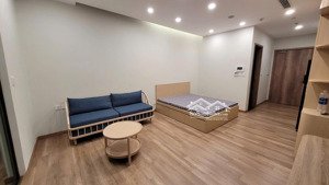 bán ch studio tòa swanlake onsen view hồ thiên nga, tầng đẹp, giá tốt, lh: zalo