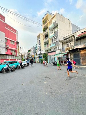 giảm sâu 400 triệu còn 9,5 tỷ. bán nhanh nhà 5 tầng mặt tiền đường lê tự tài - p4- phú nhuận