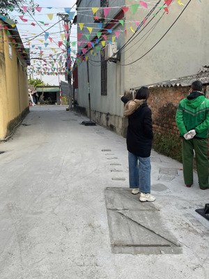 bán căn nhà 76m2 ngõ chợ - lễ pháp - tiên dương. sắn nhà có dòng tiền hàng tháng giá 7,6tỷ.