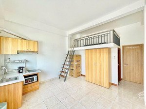 cho thuê căn duplex bancol mới toanh đầy đủ tiện ích ngay trục đường lớn chu văn an