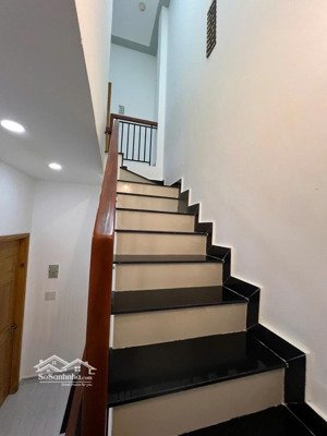 ngày 25.02 .2026 chính chủ đứng tên trên so bán nhà đẹp quận 8 - âu dương lân, p.3 - giảm 500 triệu