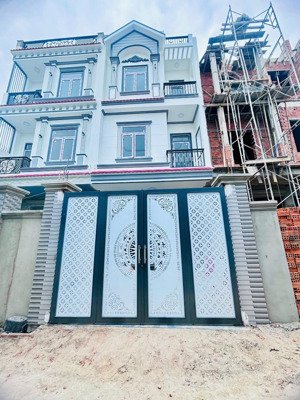 nhân - nhà 3 tầng hẻm cầu dứa phú nông cạnh vĩnh điềm trung