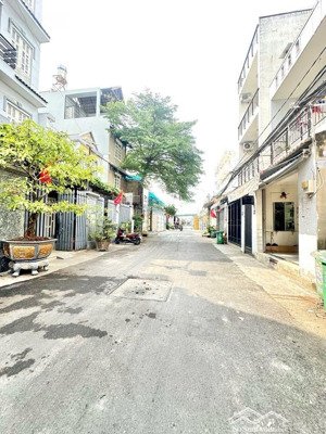 sát mt lê văn quới mã lò - gò xoài - 4 tầng (4x19m) 4pn - đường 8m xe tải - chỉ: 7.9 tỷ (tl)