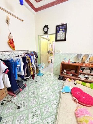 ngay tôn thất hiệp - lê đại hành quận 11, 3 tầng btct đúc - 3.4x12 - hẻm 4m- giá 6.5 tỷ tl