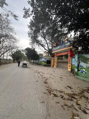 bán nhà gần cầu thăng long - gần 60m2 - nhỉnh 4 tỷ - tiện ích bao vây