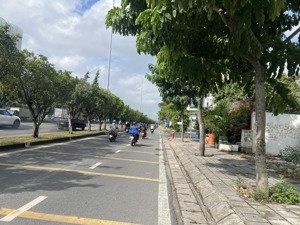 bán đất, 360m2, mt võ văn kiệt - 60m, ngang khủng 18m x 20m, sp cực hiếm