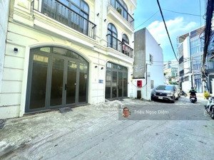 bán nhà mới đẹp nội thất cao cấp hẻm ô tô 75m2 4 tầng đúc nguyễn thượng hiền, p5, bình thạnh