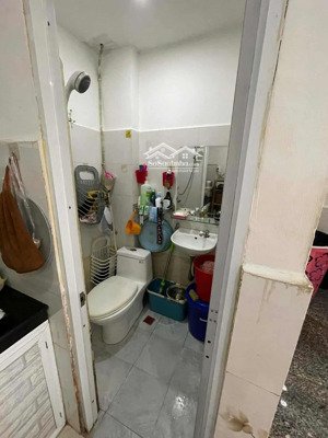 nhà nhỏ hẻm nhỏ vi bằng ngay trung tâm phước kiển nhà bè