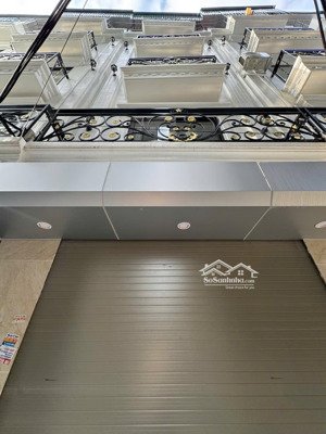 cần bán nhà phượng nghĩa phụng châu. 32m2x4,5t, nhà xấy mới, vị trí thoáng đẹp, giá 3.45 tỷ.