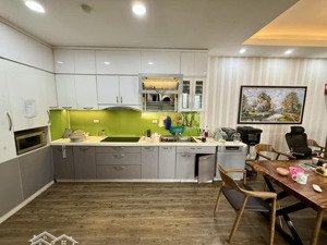 cần bán gấp chung cư khu đô thị định công,tiện ích đỉnh,an sinh đảm bảo