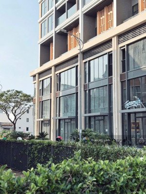 chính chủ! bán lại căn góc khối đế 2 tầng tại toà p2 - sun cosmo chỉ 23.5 tỷ. lh 