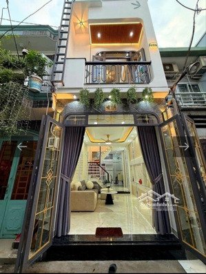 bán nhà riêng tại trần thánh tông giá thương lượng , 4,45 tỷ, 25,5 m2, giá siêu hời