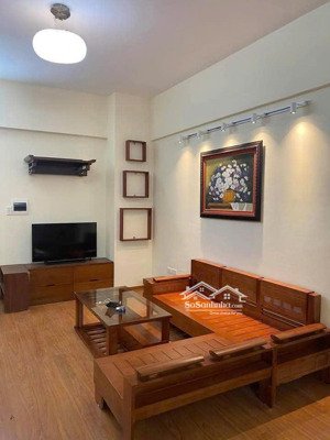 cực hiếm cho thuê chcc kđt việt hưng 2 phòng ngủ full nội thất giá 7,5tr/th