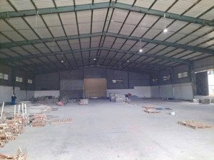 cho thuê xưởng 1300m2 pccc vách tường giá chỉ 90tr tại dĩ an
